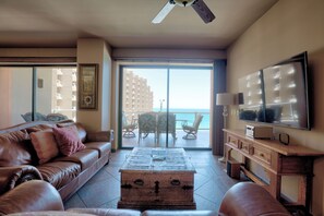 Smart TV, DVD player - Huge 2 bedroom  with extra bunk room. Phase 2 (Puerto Peñasco)