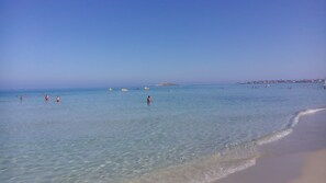 On the beach - Villa BUTTERFY 2 sea and history (Capaci)