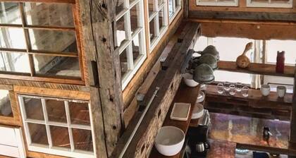 rural, serene + sophisticated space