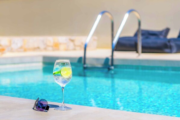 Villa (2 Bedrooms) | Exterior