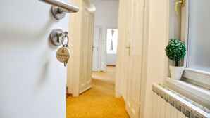Appartement Familial, vue cour intérieure (4)