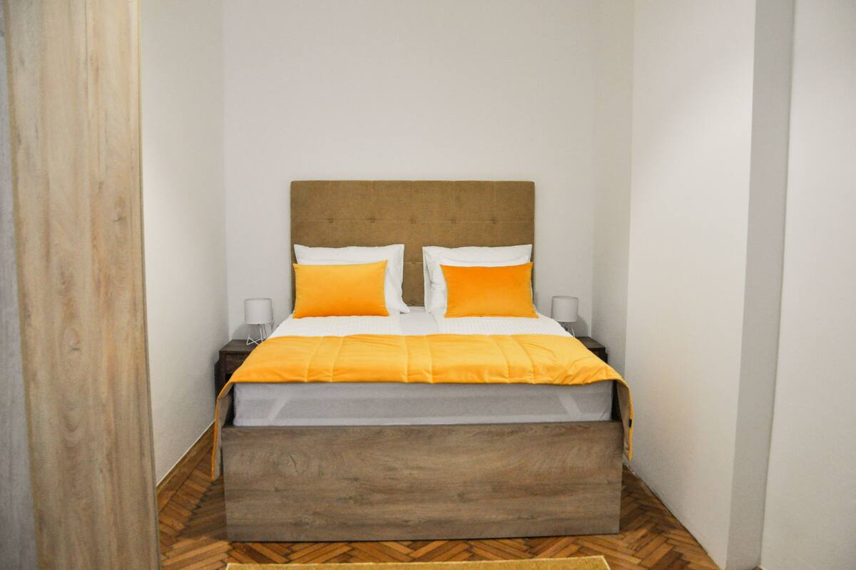 Family Apartment, Courtyard View (4) | Egyptian cotton sheets, premium bedding, down comforters