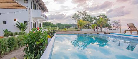 Kolam renang