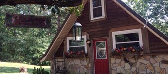 Fairytale Cottage in Chickamauga, GA
