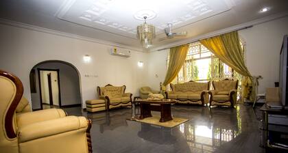 5 Bed- 10 Sleeper Luxury Villa