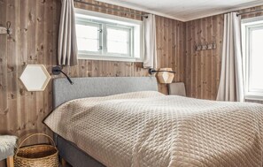 4 Schlafzimmer, Reisekinderbett, kostenloses WLAN
