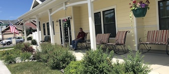 The Crossings Bed & Breakfast Inn - Billings Montana Lodging