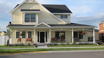 Bagian depan properti