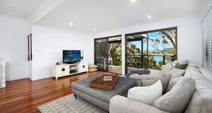 Bayside Retreat by HolidayCo.