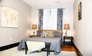 Queen Room | Free WiFi, bed sheets