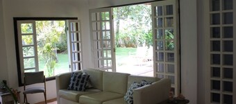 Beautiful house in Paúba SP - 4 suites - 2km de Maresias