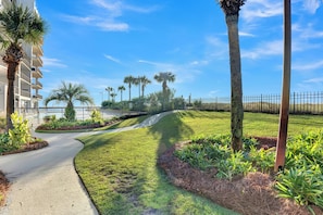 Property grounds - Grand Pointe 707 by Liquid Life (Orange Beach)