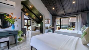 Suite Familiale, vue mer (and Balcony) | 1 chambre, literie de qualité supérieure, minibar