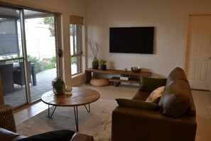 Fernseher