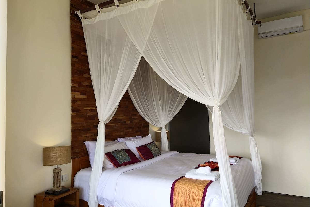 Standard Double Room, 1 Queen Bed, Mountain View