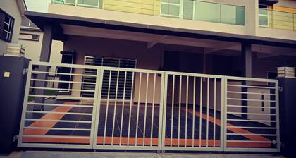 Thibas Homestay Sungai Pelek