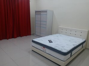 Double Room, 1 Queen Bed - Thibas Homestay Sungai Pelek (Sungai Pelek)