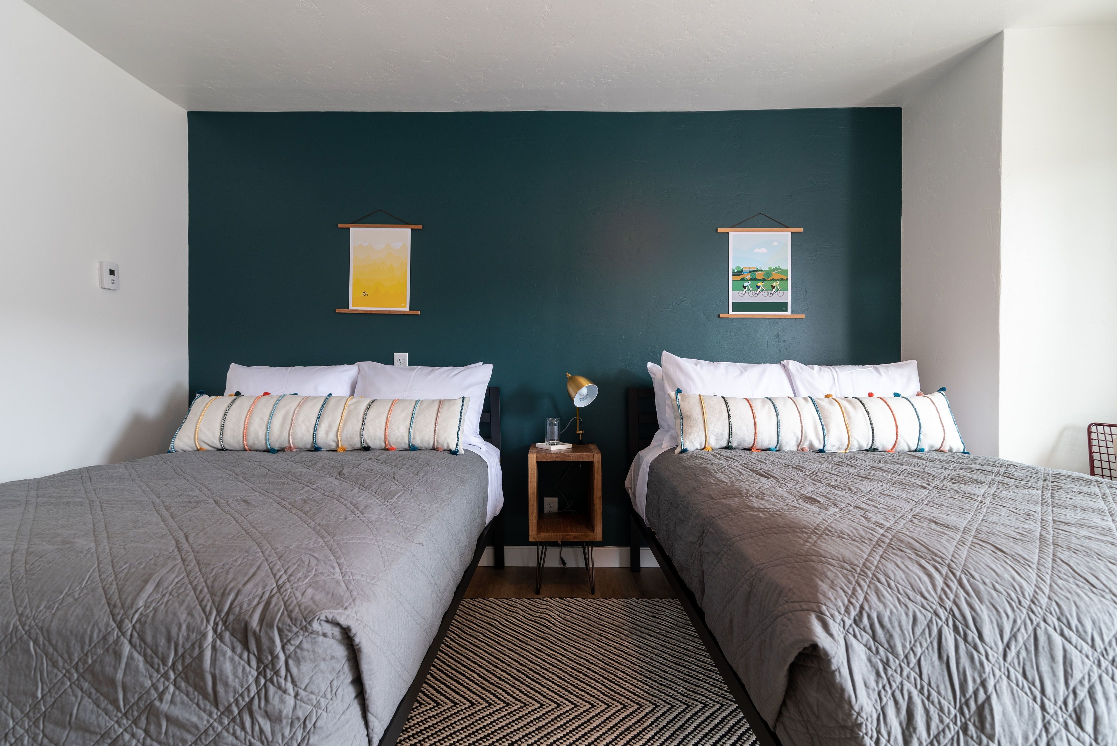 Deluxe kamer, 2 tweepersoonsbedden | Gratis wifi, beddengoed