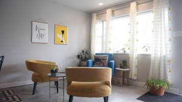 Coin salon dans le hall