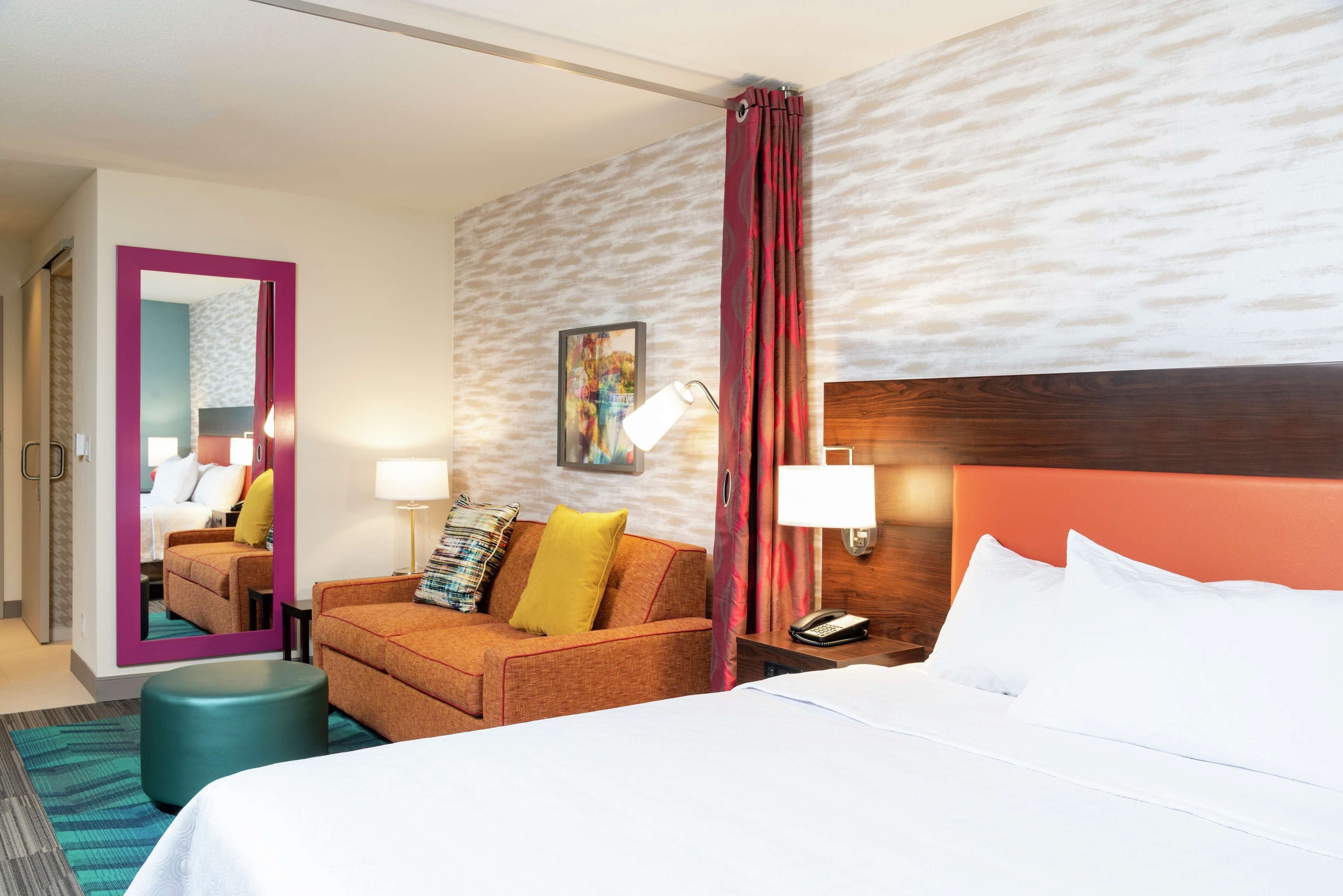 49-inch tv with cable channels