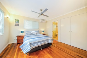 4 chambres, fer et planche à repasser, Wi-Fi gratuit, draps fournis
