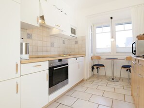 Fridge, microwave, oven, dishwasher - Endhaus Seemöwe, Germany (Ostseebad Boltenhagen)