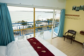 Habitación doble, vistas al mar (2nd Floor) | Vistas desde la habitación