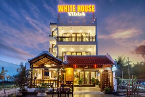 Front of property - White House Villa (Da Nang)