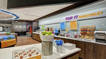 Free daily English breakfast