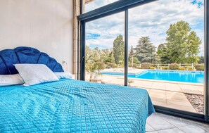 Pool - Cozy home in Gardonne (Gardonne)