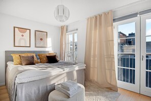 2 chambres, fer et planche à repasser, accès Internet, draps fournis