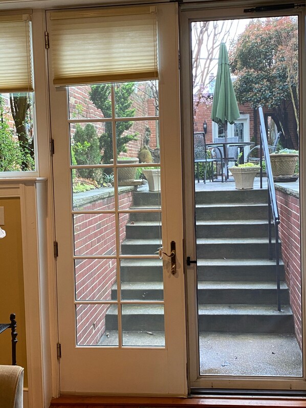 Interior - Historic Capitol Hill East Market (Washington)