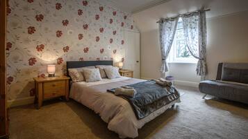 2 sovrum, strykjärn/strykbräda, internet och sängkläder