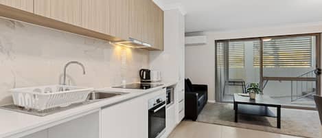 Microwave, stovetop