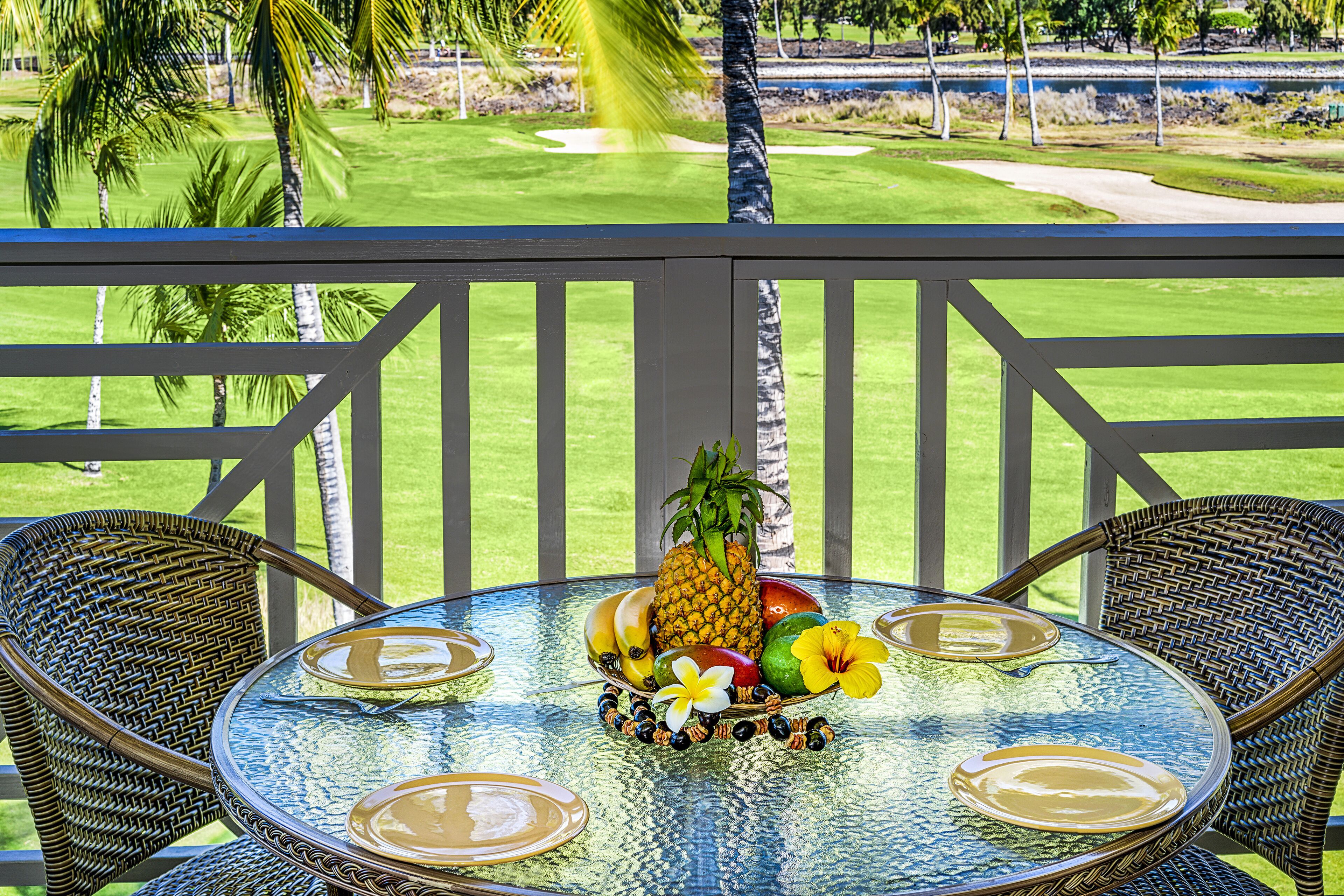 July-Sept great Pricing! Penthouse, Daily Waikoloa Hilton Pool Pass Included!