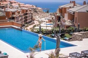 2 outdoor pools, pool umbrellas, pool loungers - Arguineguin Park By Servatur VV (Mogan)