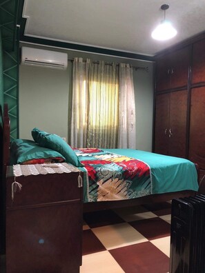 3 Schlafzimmer, Bügeleisen/Bügelbrett, kostenloses WLAN, Bettwäsche