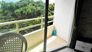 Studio | Ban công