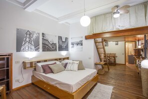 1 bedroom, iron/ironing board, free WiFi, bed sheets - Studio Apartment at the Academy (Firenze)