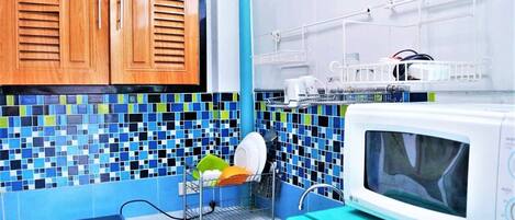 Apartament | Cuina privada | Frigorífic, microones i bullidora elèctrica