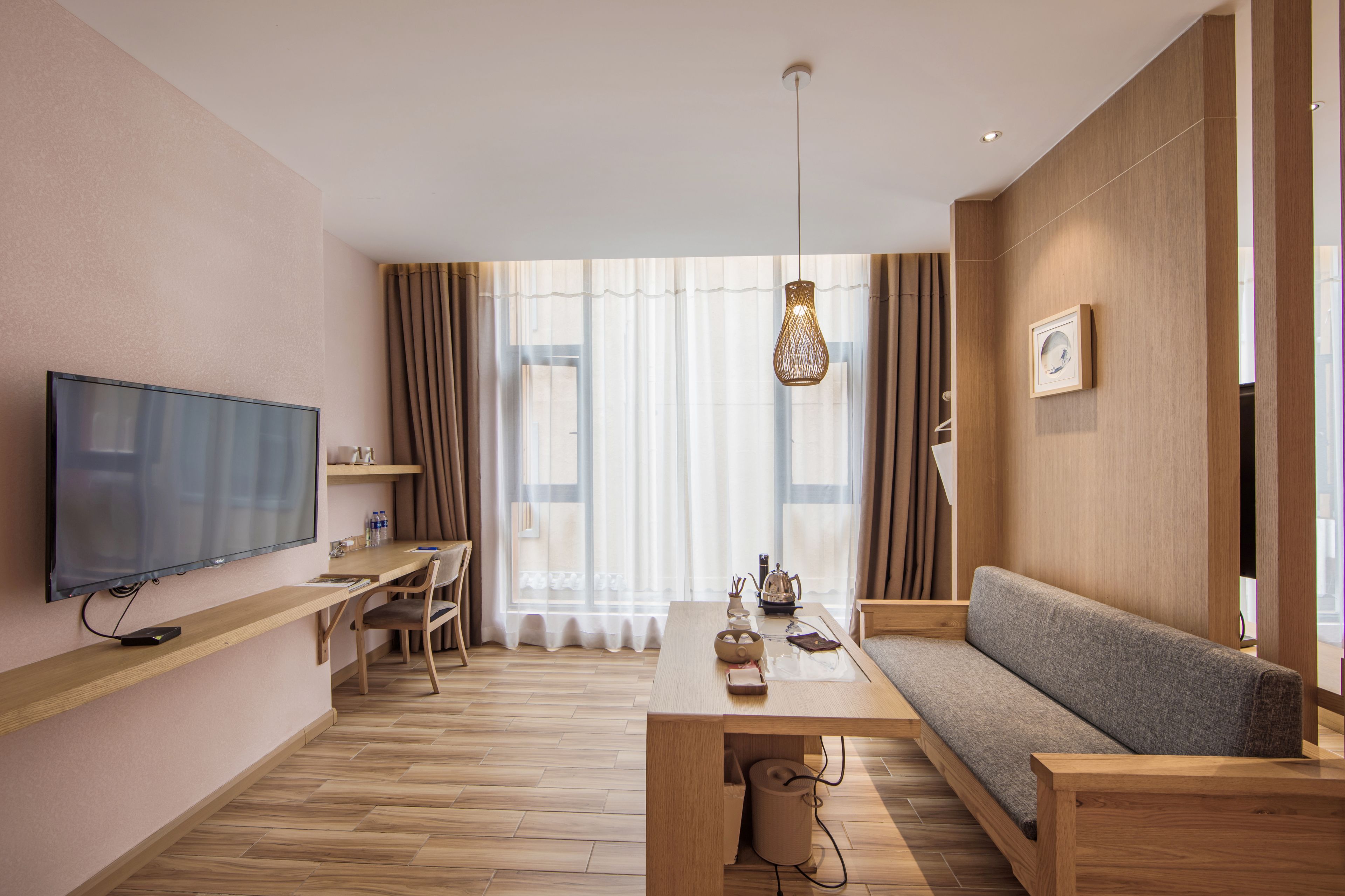 suite | room amenity