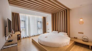 Chambre Romantique (Round Bed) | Bureau, rideaux occultants, chambres insonorisées, Wi-Fi gratuit