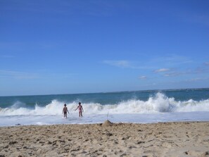 On the beach - Housing T3 furnished in residence of tourism 3 stars with swimming pool 150 m2 (Le Verdon-sur-Mer)