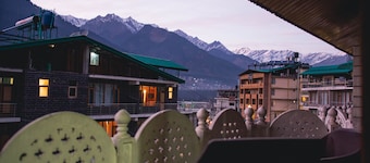 Hotel Neha Palace