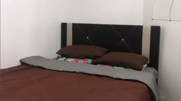 Phòng 3 tiện nghi đơn giản