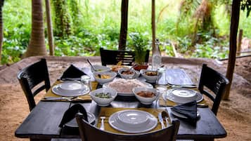 含每日全套早餐