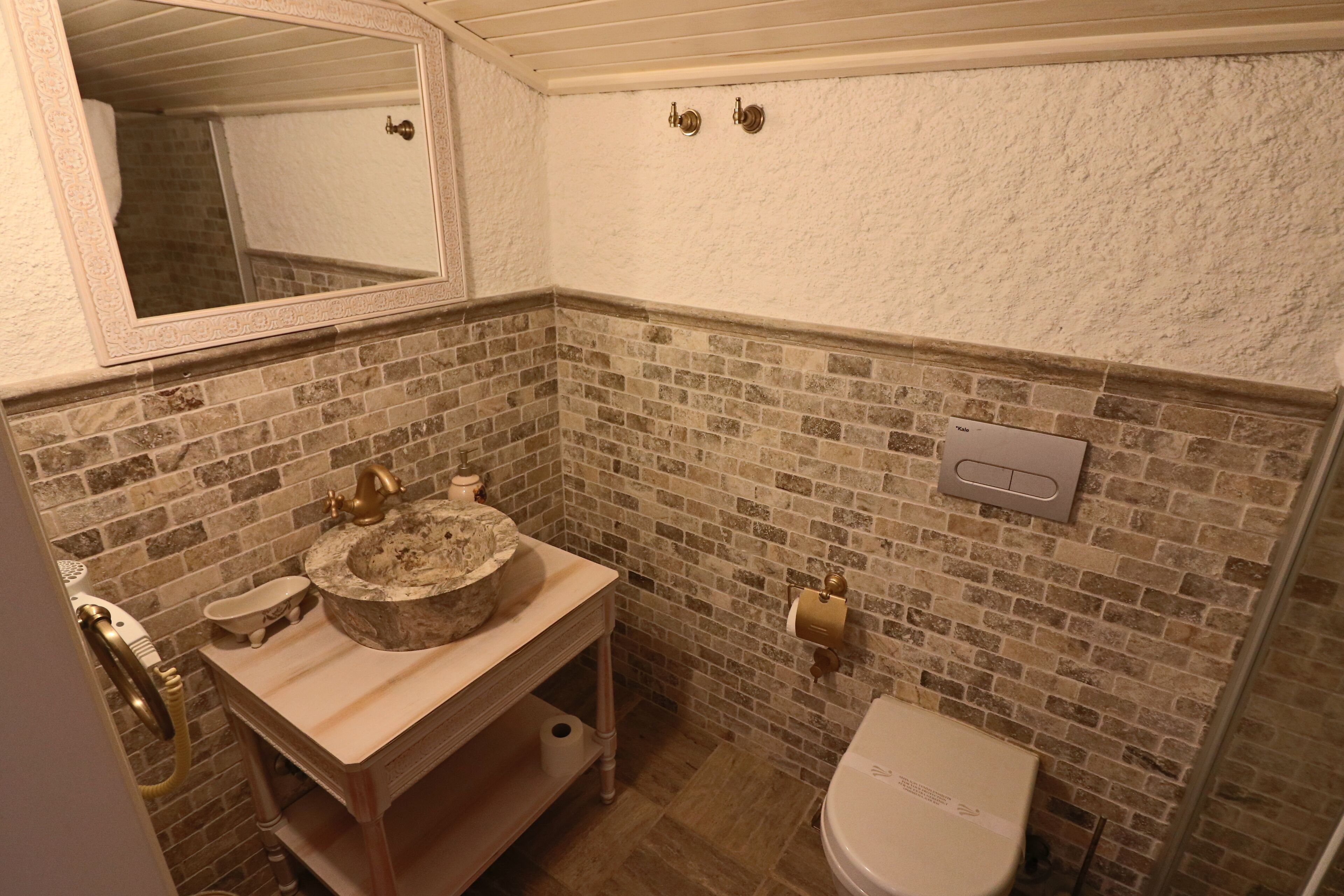 royal penthouse | bathroom | shower, hydromassage showerhead, designer toiletries, hair dryer