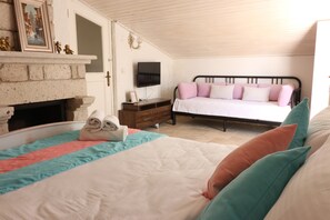 Penthouse Royal | 1 habitación, sábanas de algodón egipcio y ropa de cama de alta calidad 