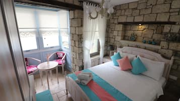 Habitación de diseño | 1 dormitorio, sábanas de algodón egipcio, ropa de cama de alta calidad