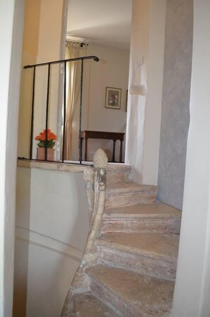 Chambre Classique avec lits jumeaux, salle de bains privée (External) | Équipements de la chambre